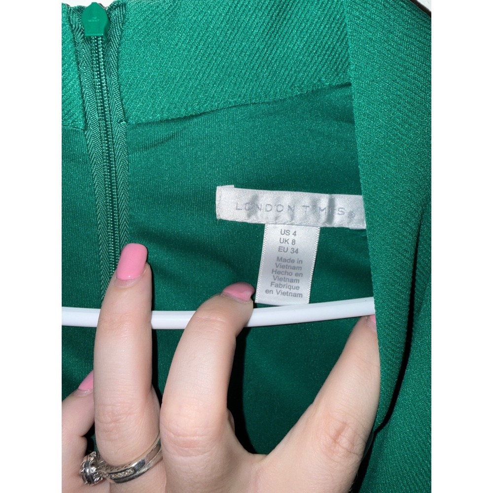 London Times Green Fit and Flare V-Neck Midi Dress 3/4 Sleeve Size 4 NWT - Picture 3 of 5